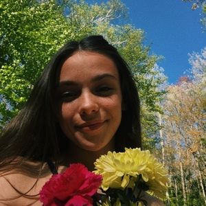 Meet your Posher, Eliza